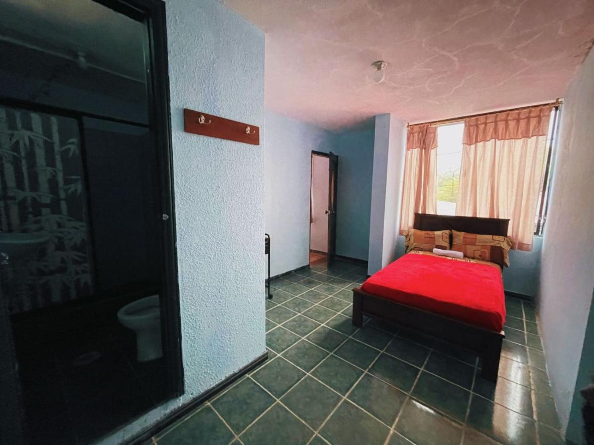 Casa Hospedaje Puyo Esterno foto
