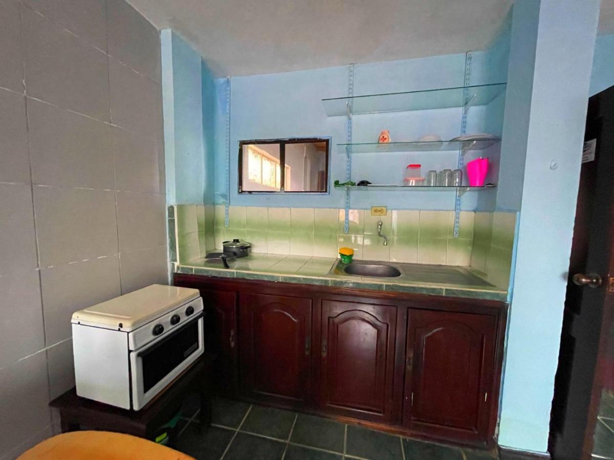 Casa Hospedaje Puyo Esterno foto